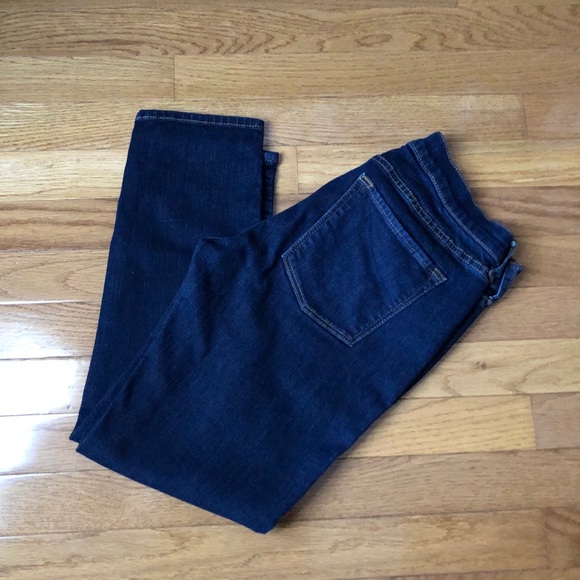 Banana Republic Ankle Jeans - Picture 2 of 4